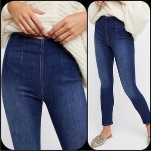 Free People Ultra High Pull On Jegging